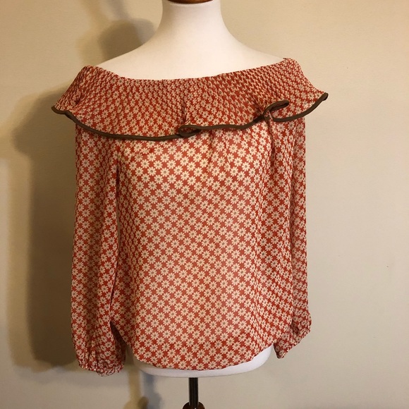 A’reve Anthropologie Red Off Shoulder Floral Top - Picture 3 of 11